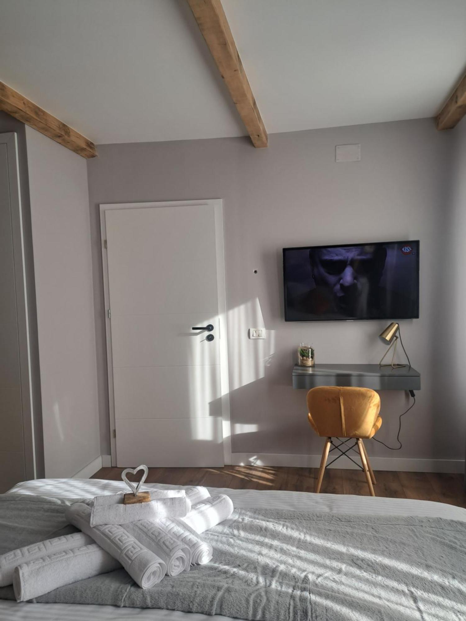 Casa Ileana Centrul Vechi Brasov Apartamento Exterior foto